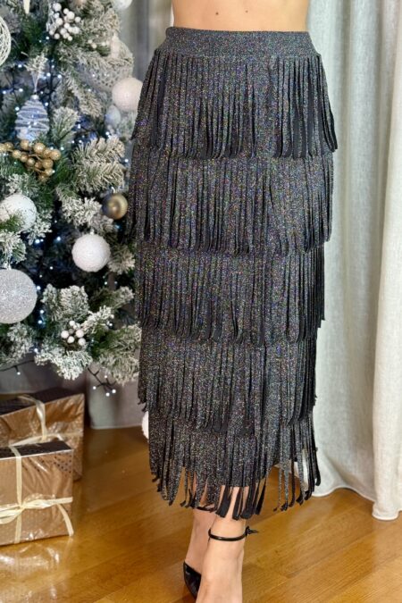 Φούστα στραφταλιζέ με κρόσσια