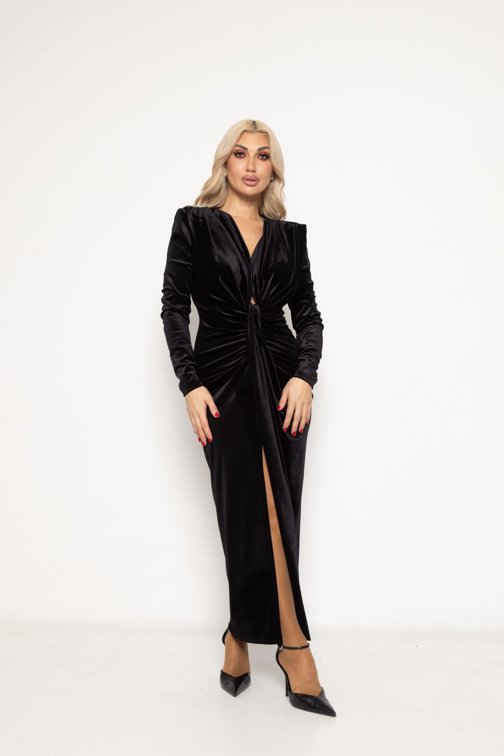 15764B96-F720-4276-81B9-4DC9BCD3397D