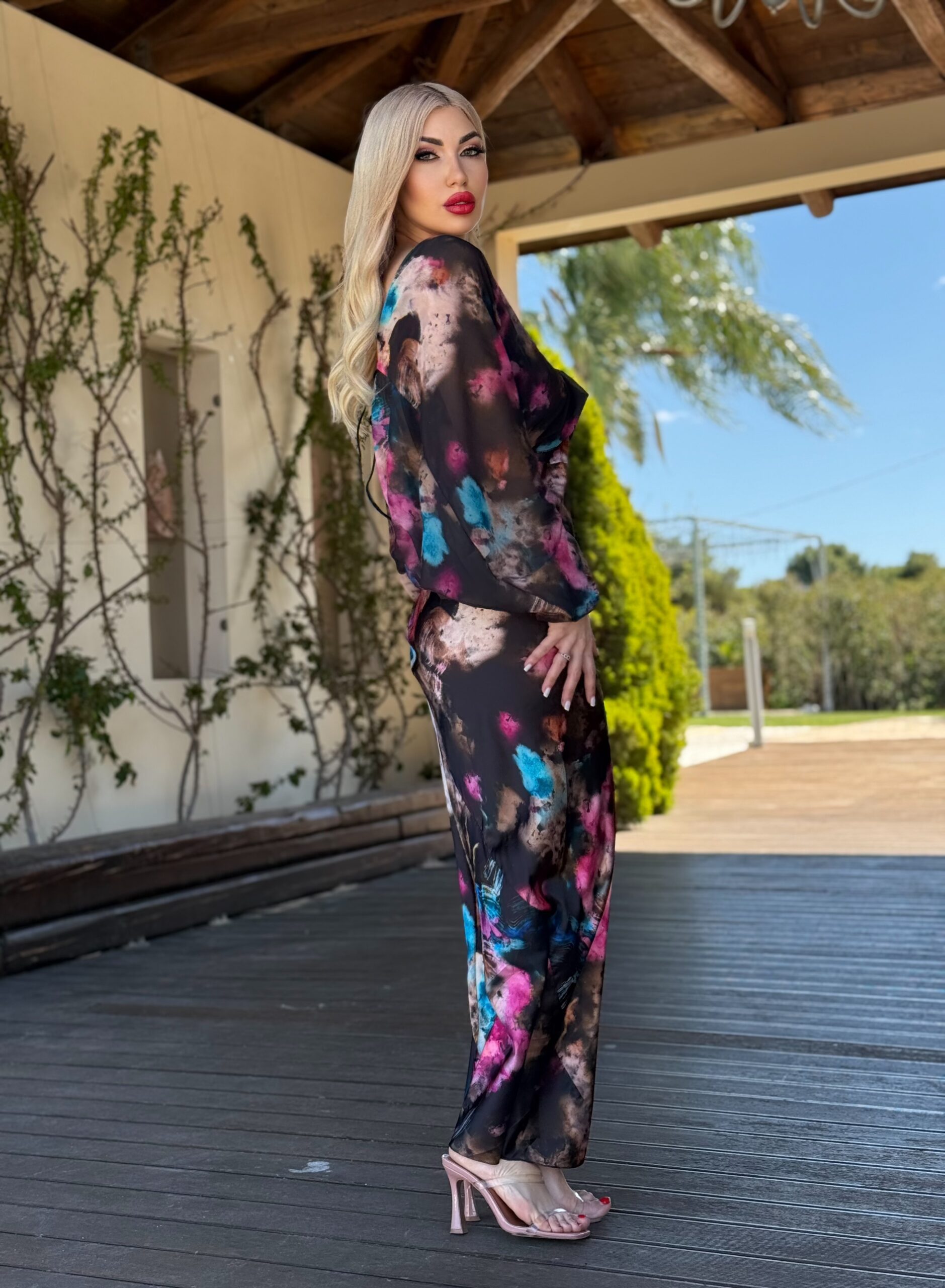 8F943933-DC91-4892-B800-7EAFE58C5D70