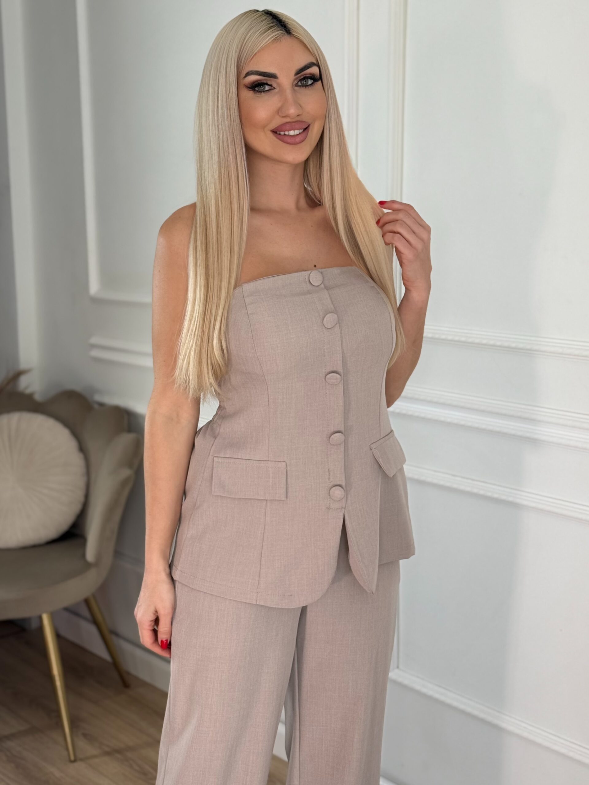 1AB43CC9-E915-4237-BFB5-17B98484DFE8