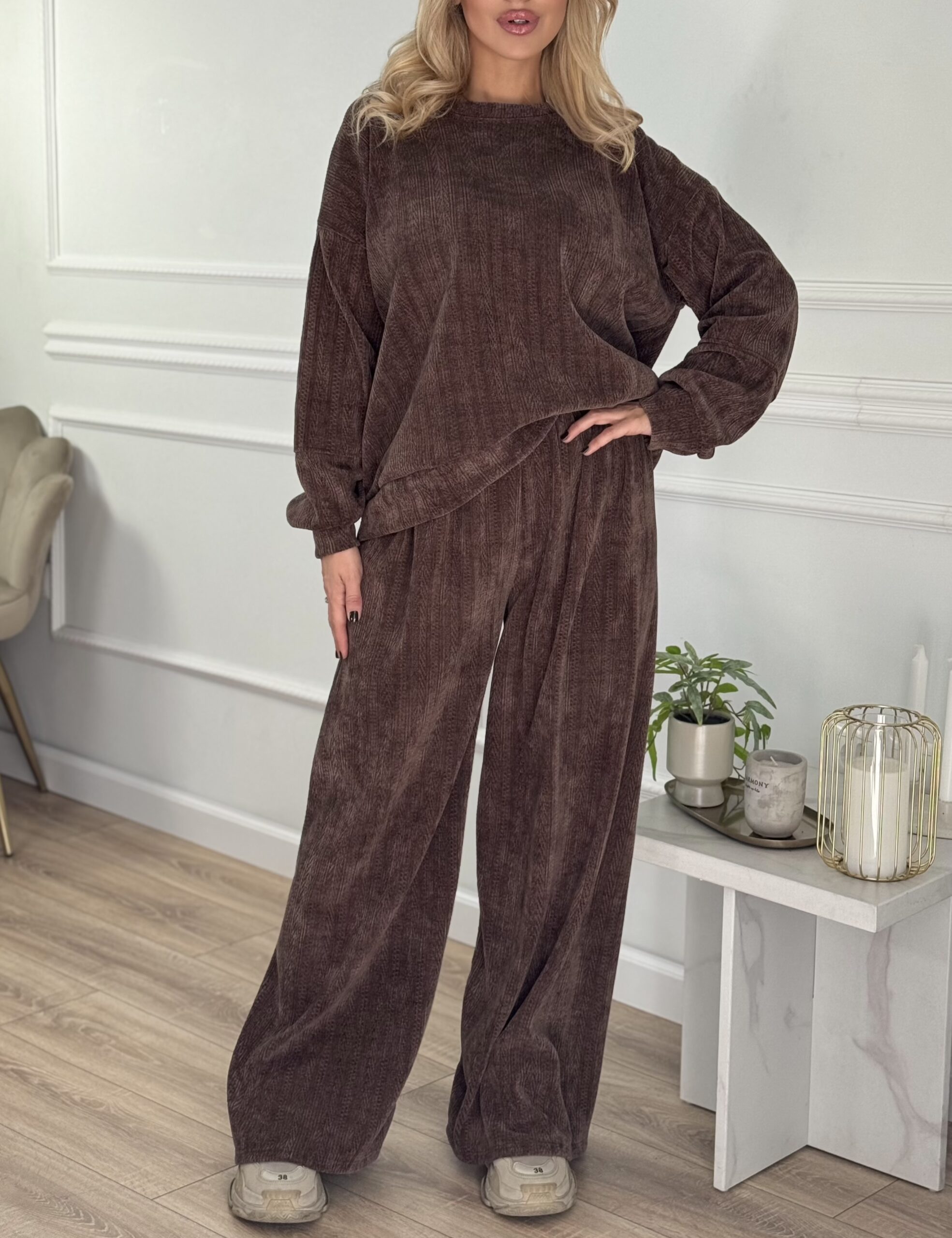 06FC8453-F508-4C94-BA3C-4AF240637CAA 06FC8453-F508-4C94-BA3C-4AF240637CAA