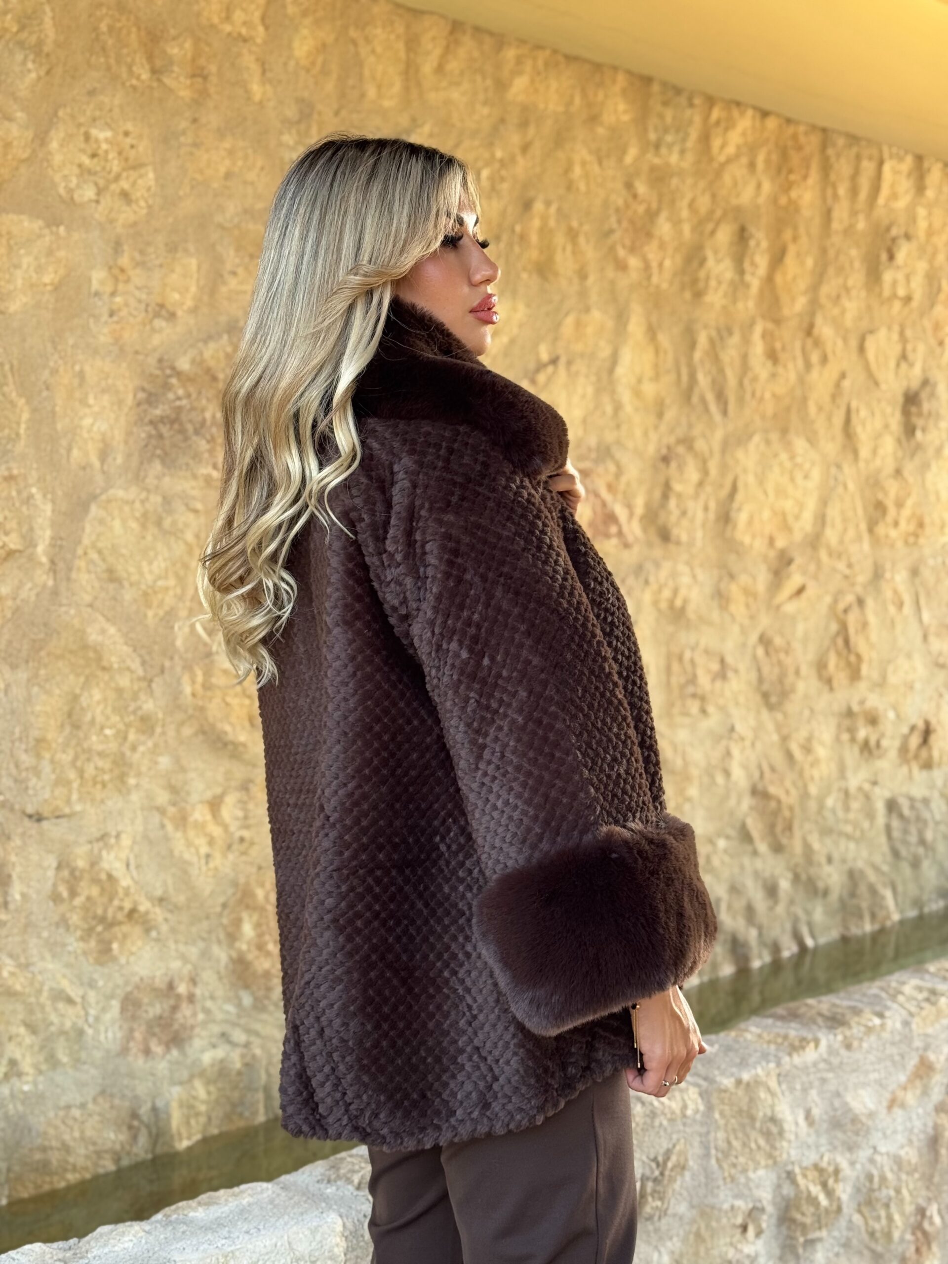 D99A878F-33CA-4099-B361-79C66AED6D98