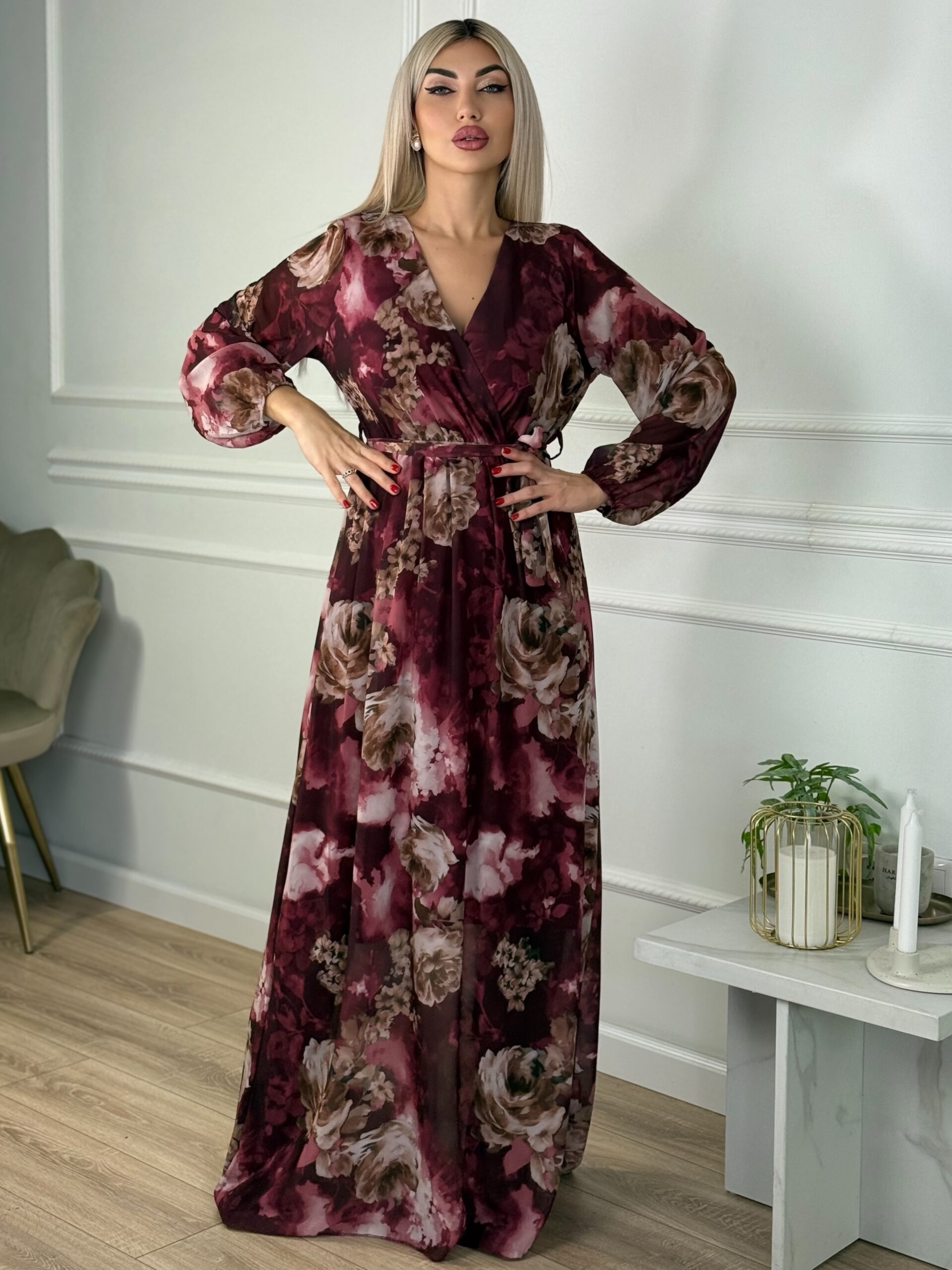 E3E568F4-A216-4F9F-8208-5F274E3DC98B E3E568F4-A216-4F9F-8208-5F274E3DC98B