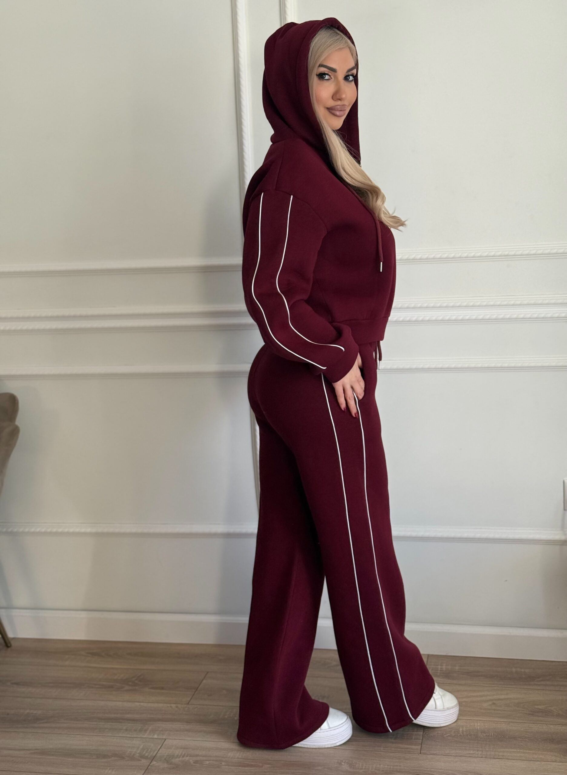 0550565A-723F-487B-85A8-059BB3304FED