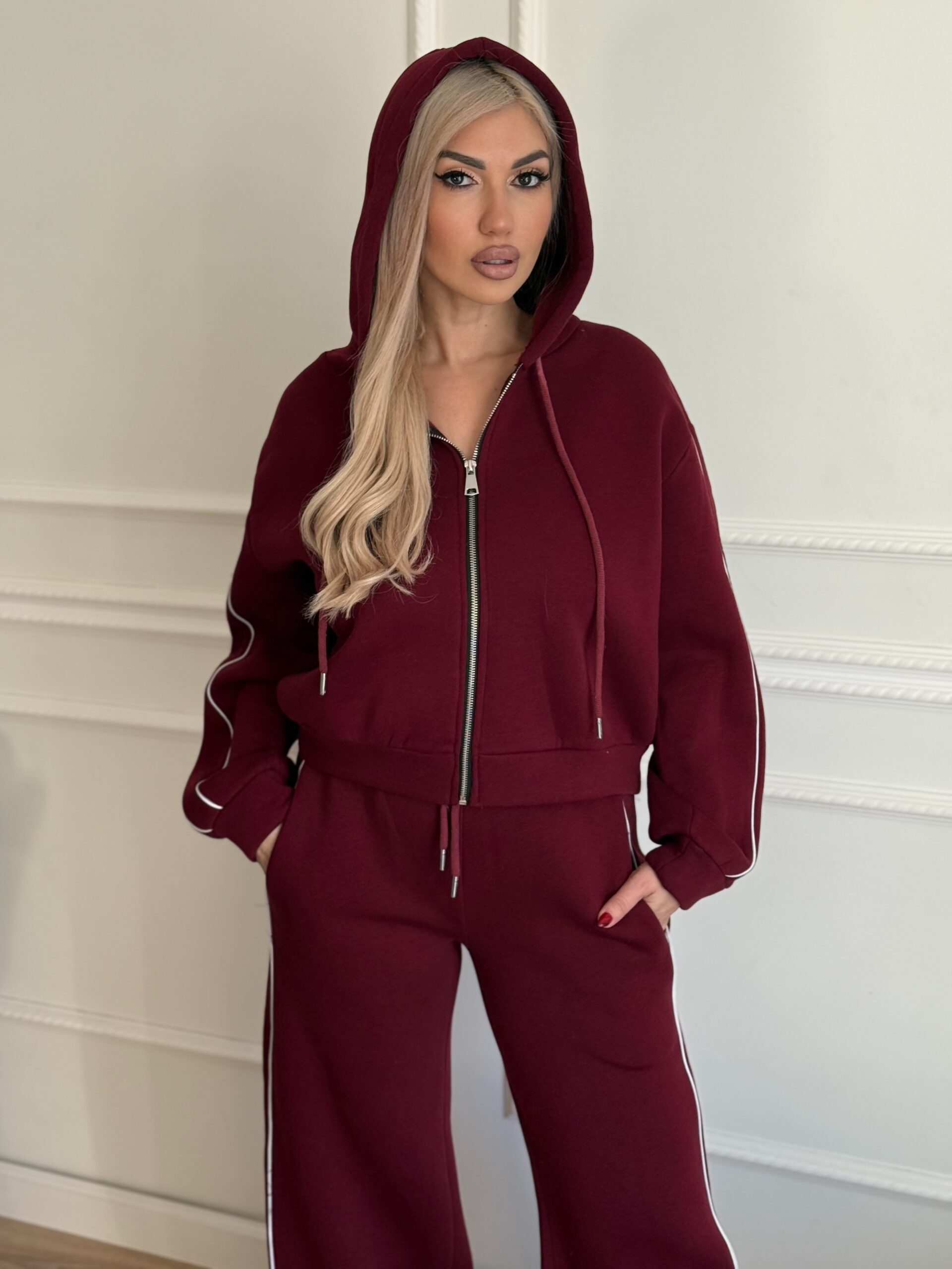 AFCC68EB-48C5-4CE0-865E-B439F9018504