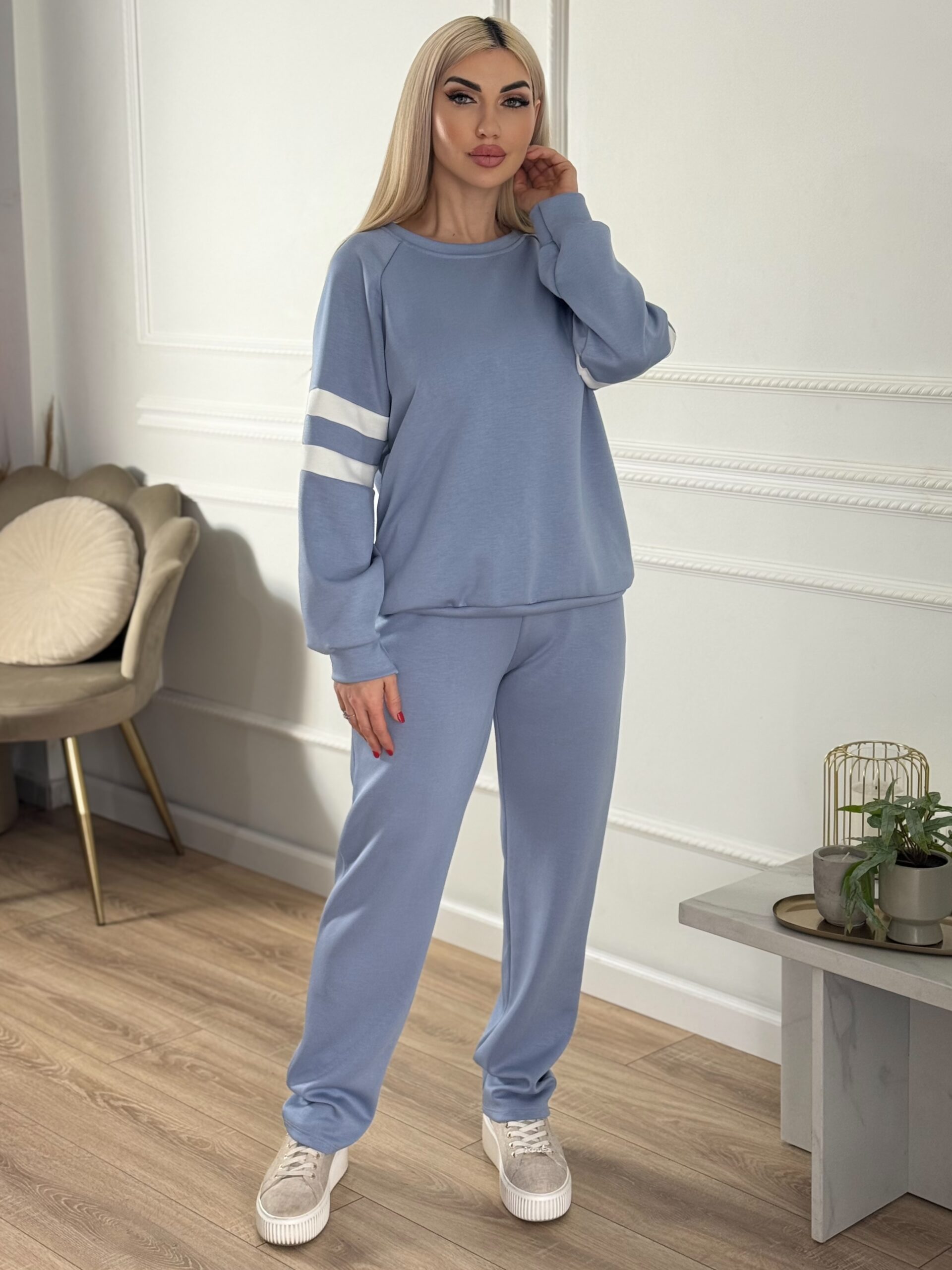 3374FAD3-794E-4A58-A127-EBB992D63356