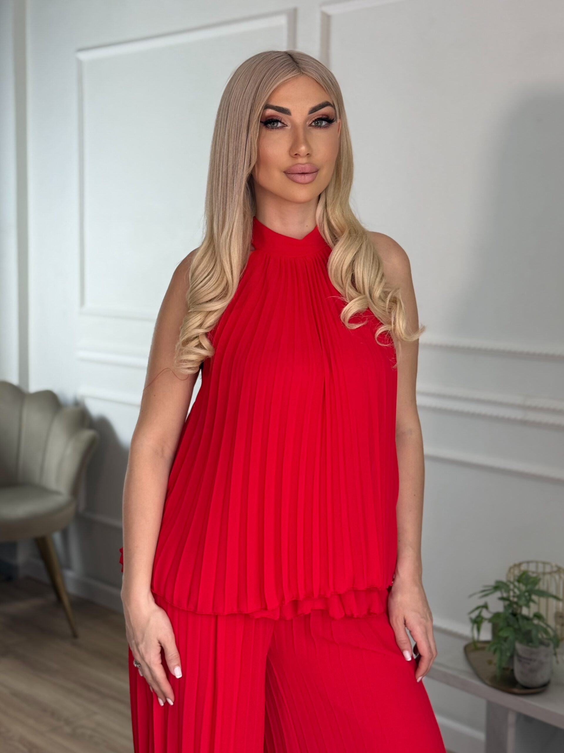 DFA625DB-FB6D-4032-A982-6B8EF3ACA413