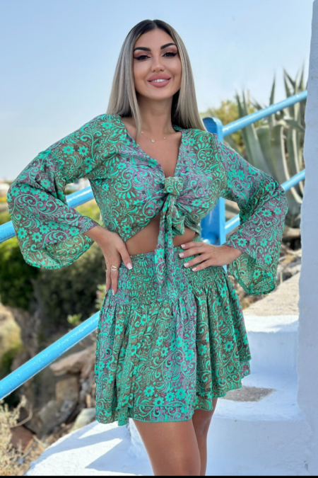 Silk boho σετ τοπ με δέσιμο και μίνι φούστα με βολάν