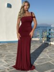 Μάξι ελαστικό φόρεμα με σούρες και έναν ώμο σε χρώματα