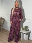 Floral σετ oversized πουκάμισο με φουλάρι τύπου μουσελίνα και παντελόνι